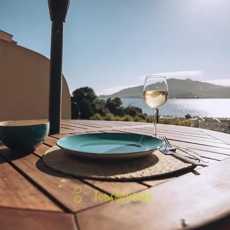 Casa Foz Do Rio Minho - By Tonsdeverde Holiday home