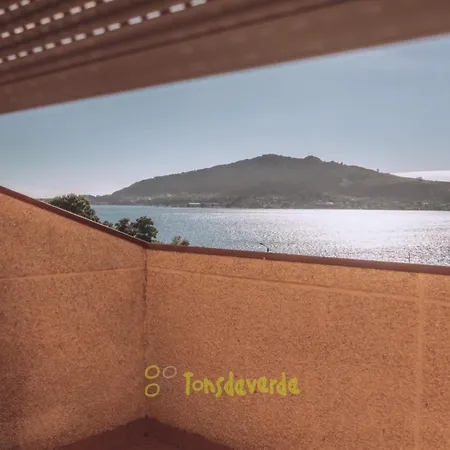 Casa Foz Do Rio Minho - By Tonsdeverde Holiday home